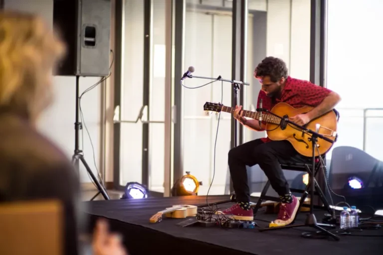 Guitarras ao Alto - 2024